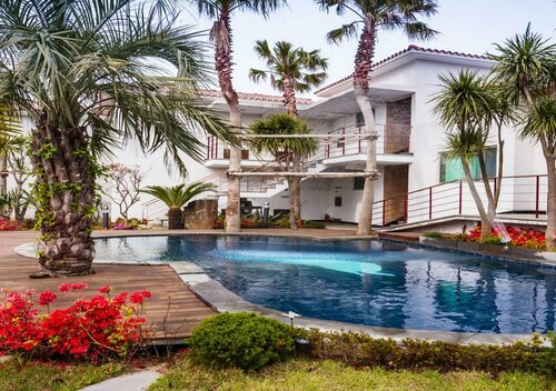 Harmony Resort, Забронировать Курортный отель Отели Hallim с парковкой, Парковка