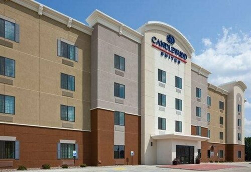 Candlewood Suites Dickinson by IHG, Забронировать Отель Дикинсон Theodore Roosevelt National Park, рядом с Государственный университет Дикинсона Художественная галерея