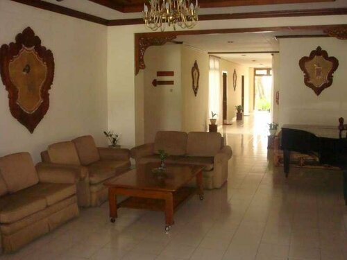 Hotel Griyadi Kusuma Sahid, Prenota Hotel Solo. Central Java