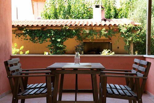 Agrotospita Country Houses, Prenota Casa di campagna Hotel a Peloponneso con parcheggio, Parcheggio
