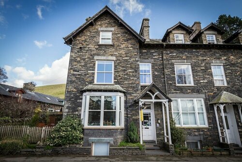 Lyndale Guest House, Book Pension Hoteller i Ambleside med parkering, Parkering