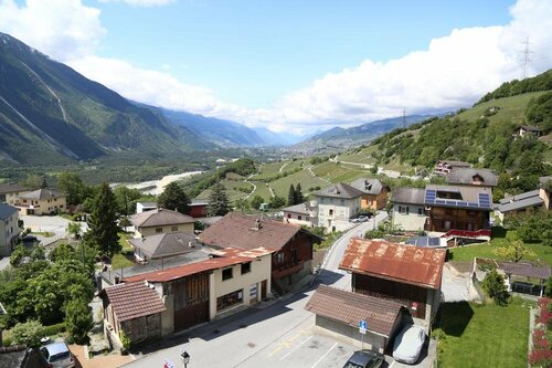 B&B Zum Schleif, Buchen Sie Bed & Breakfast Varen Kanton Wallis