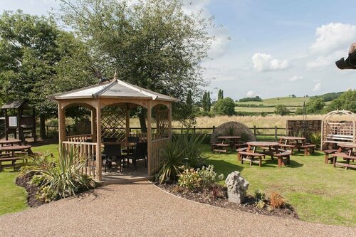 Meadow Farm by Marston’s Inns, Rezervați Hotel Hoteluri în Gloucestershire cu parcare, Parcare