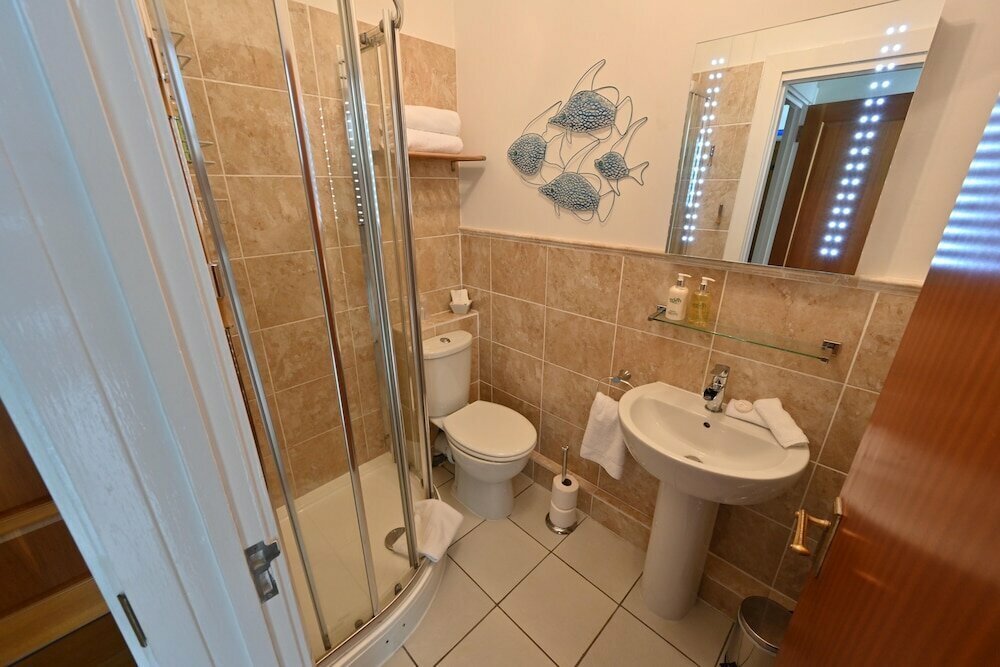 Halwell Lodge
