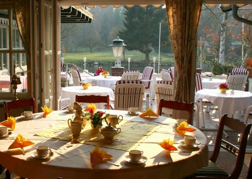 Forsthaus Seebergen, Rezervovat Hotel Lütjensee Šlesvicko-Holštýnsko