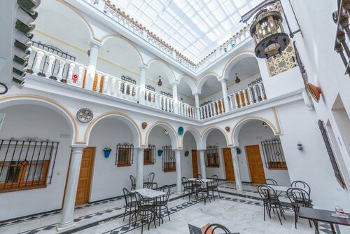Los Omeyas, Book Hotel Córdoba Madrid
