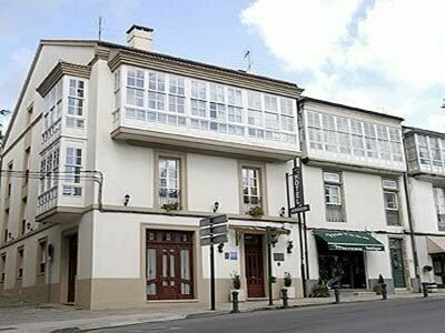 Hotel Herradura, Забронировать Отель Сантьяго-де-Компостела А-Корунья, рядом с A.C.E.M.