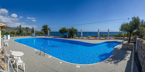 Kardamili Beach Hotel, Reserva ahora Hotel Hoteles en Peloponeso con aparcamiento, Aparcamiento