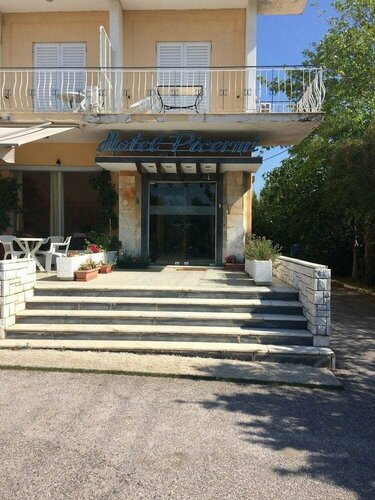 Pikermi Hotel, Забронировать Отель Отели периферийной единицы Северных Афины с парковкой, Парковка