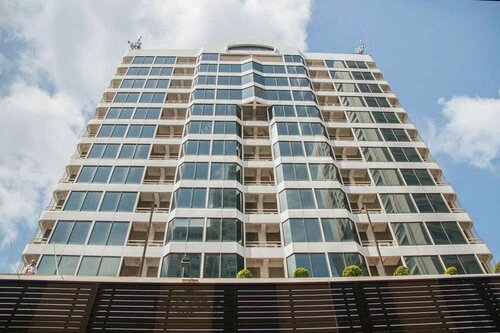 Tai Pan Hotel, Забронировать Отель Отели провинции Бангкока с парковкой, Парковка