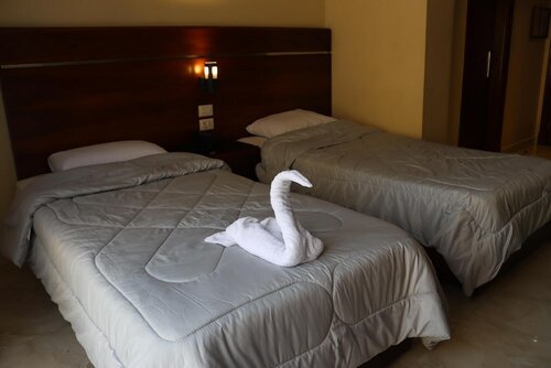 Faraohs & Kazino, Prenota Hotel Hotel a Cairo Governorate con pasti, Mezza/completa pensione
