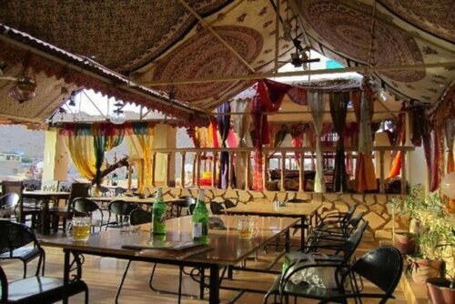 Hotel The Royale, Rezerwuj Hotel Hotele w Rajasthan z parkingiem, Parking