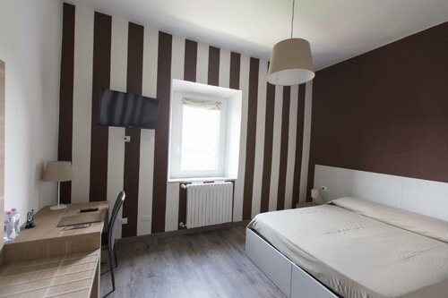108 B&B, Book Bed and Breakfast Grotte di Castro Lake Bolsena
