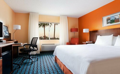 Country Inn & Suites by Radisson, Phoenix Airport, AZ, Забронировать Отель  