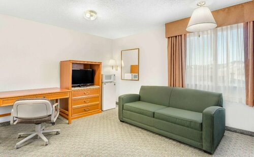 Super 8 by Wyndham Price, Réserver Auberge Hôtels à Price avec piscine, Piscine