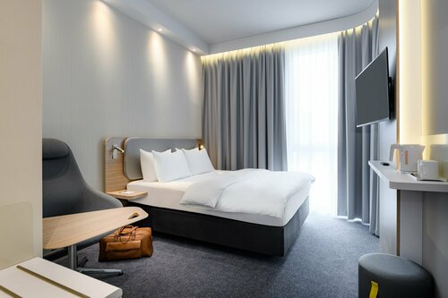 Holiday Inn Express Munich Airport - Erding by IHG, Book Hotel Erding Upper Bavaria
