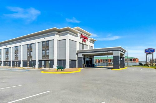 Hampton Inn Jonesboro, Забронировать Отель Джонсборо Арканзас, рядом с Arkansas Continued Care Hospital