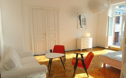 Hostel Fabryka, Prenota Hotel Varsavia Masovia