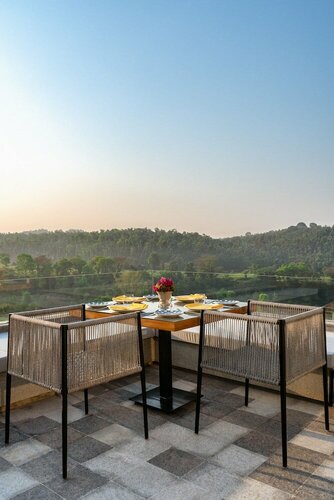 Norbu The Montanna, Dharamshala - IHCL SeleQtions, Забронировать Отель Бизнес-отели Надди, 4* 5*
