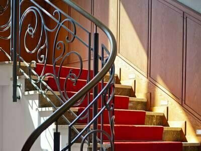 Grape Hotel, Забронировать Отель Средместье 