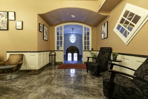 City Hotell Avenyn, Забронировать Отель Отели Гетеборга с парковкой, рядом с Gothenburg Concert Hall, Парковка
