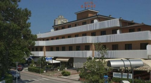 Hotel Santa Cruz, Reserva ahora Hotel Hoteles en Véneto con aparcamiento, Aparcamiento