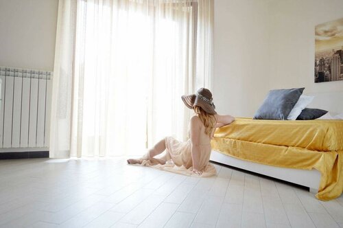 Les Chic, Book Hotel Napoli Campania