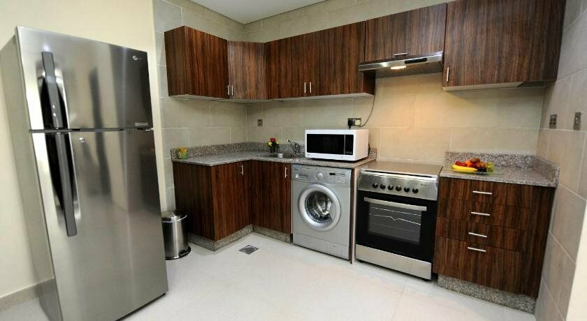 Al Mansour Park Inn Hotel&Apartment