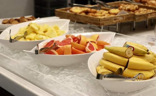 Grand City Hotel Changwon, Забронировать Отель Отели Кёнсан-Намдо с завтраком, Завтраки