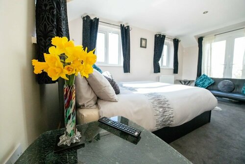 Pantysgyfarnog near Carmarthenshire Pembrokeshire, Rezervați Pensiune Hoteluri în Dyfed cu parcare, Parcare