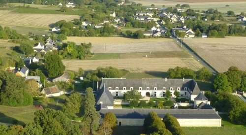 Le Clos Chavigny, Забронировать Отель «постель и завтрак»  