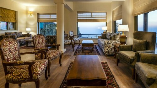 Larisa Resort, Mussoorie, Book Hotel Mussoorie Uttarakhand