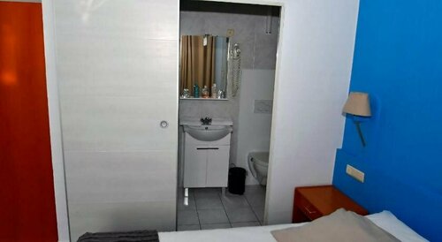 Hotel T Hert, Prenota Hotel Genk Mijnstreek