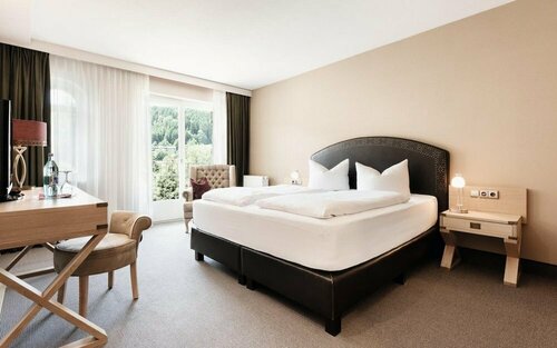 Donna Burghotel am hohen Bogen, Reserva ahora Hotel Neukirchen beim Heiligen Blut Upper Palatinate