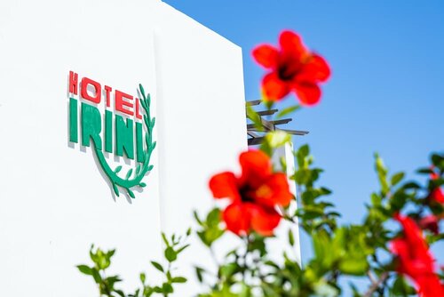 Irini Hotel, Reserva ahora Hotel Afiartis Kárpatos