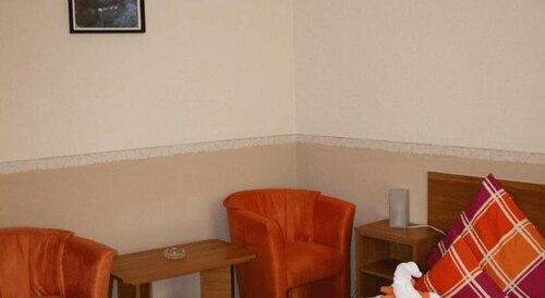 Hotel Róz, Réserver Hôtel Hôtels à Pest avec parking, Parking