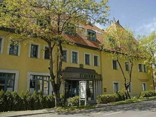 Abbázia Club Hotel Kék, Забронировать Отель Отели Кестхей 4 звезды, 4*