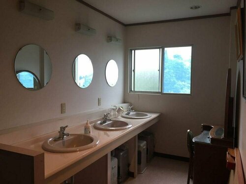Eho Ryokan, Prenota Hotel Hotel a Niigata con piscina, Piscina