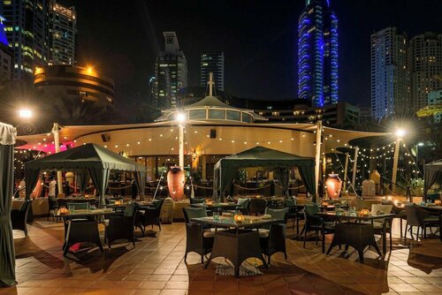Le Royal Meridien Beach Resort & Spa Dubai, Забронировать Курортный отель Жилой комплекс Джумейра-Бич , рядом с Международный яхт-клуб Дубая