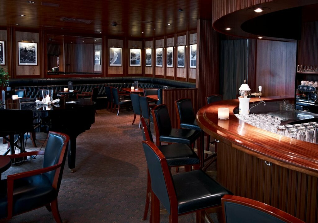 Crystal Hotel superior