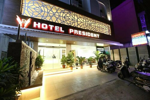 Hotel President, Забронировать Отель Нагпур штат Махараштра, рядом с Железнодорожный вокзал Нагпур