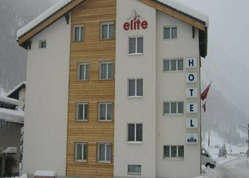 Hotel Mountime, Prenota Hotel Hotel a Canton Vallese con parcheggio, Parcheggio