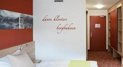 Hotel Ochsen, Rezervați Hotel Davos-Dorf Davos, aproape de Strelaberg