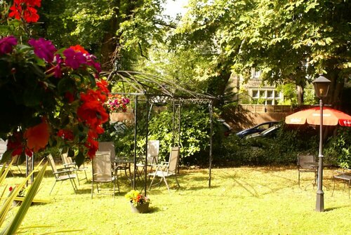 Haley's Hotel, Rezervați Hotel Hoteluri de 3 stele în Merseyside, 3*