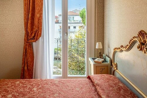 Hotel Rigel, Забронировать Отель Отели Венеции 3 звезды, 3*
