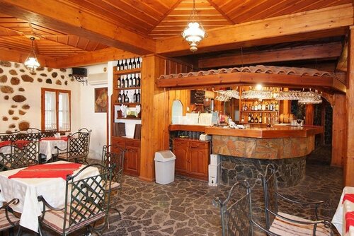 Despot Slav Hotel & Restaurant, Réserver Hôtel Melnik 