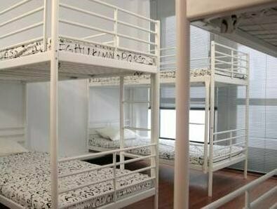 The Architect Hostel, Забронировать Хостел Хостелы Севильи, рядом с Театр Лопе де Веги, Хостел