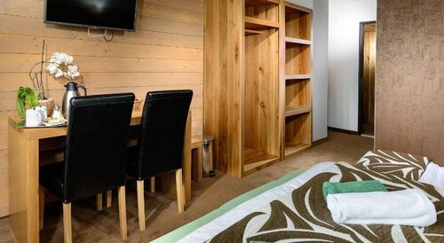 Vila Emma, Забронировать Отель Штрбске-Плесо Високе-Татри