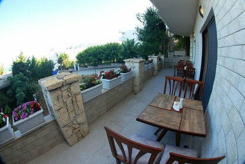 Hotel Sole, Book Hotel Sarandë Vlorë County