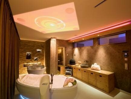 Superior Hotel Tirolerhof - Zell am See, Забронировать Отель СПА-отели Целль-ам-Зе, рядом с Вокзал Цель-ам-Зее, SPA-услуги